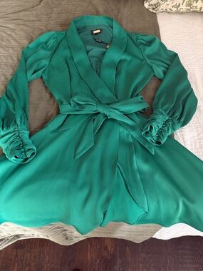 Alexia Admor Emerald Green Wrap Dress with Long Puff Sleeves